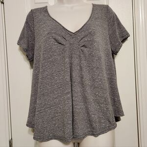 ⭐️ We The Free by Free People "All You Need" Gray Vneck Tee Size XS